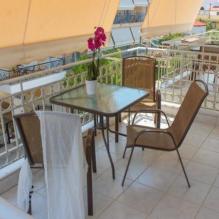 Iason Apartments Loutrá Edipsoú Eksteriør bilde